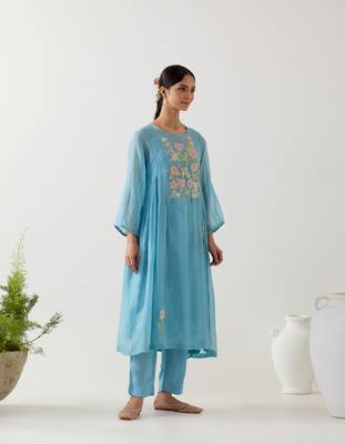 Jodhpur blue applique kurta set 3