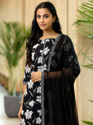Women's Rayon Flower Printed Ethnic Black Kurti With Pant & Dupatta Set 4