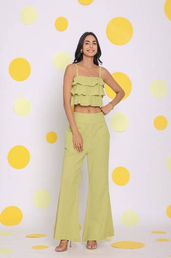 Light green layered crop top and high waist pant summer relaxed linen co-ord set