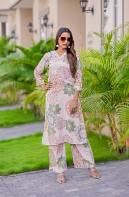 Floral Printed Straight Kurta with Palazzo 1