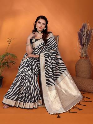 Black & off white soft cotton animal print bollywood saree 3