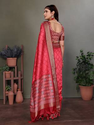 Carrot red soft silk geometric designed patola saree 3