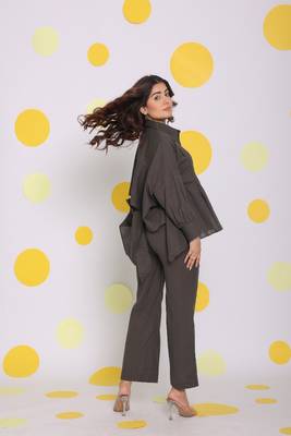 Grey buttoned shirt and pant two piece set relaxed linen co-ord set 5