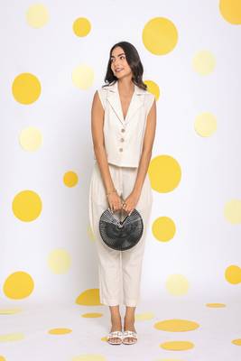 Off white formal top and pant two piece set summer relaxed linen co-ord set 4