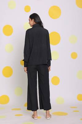 Black shirt and pant two piece set summer everyday wear co-ord set 4