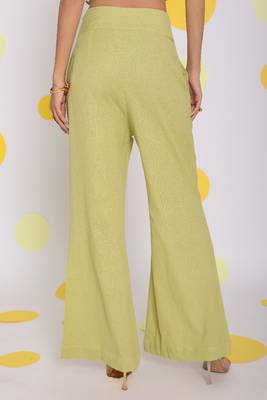 Light green layered crop top and high waist pant summer relaxed linen co-ord set 4