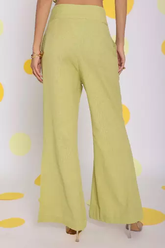 Light green layered crop top and high waist pant summer relaxed linen co-ord set