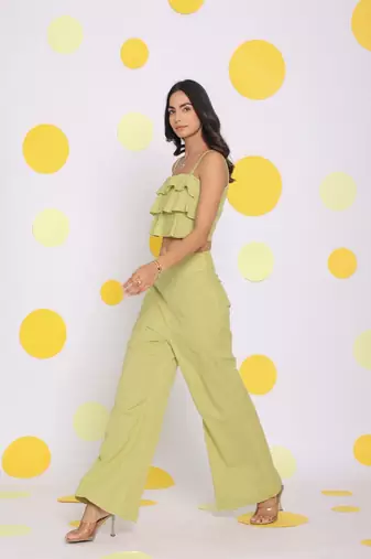 Light green layered crop top and high waist pant summer relaxed linen co-ord set