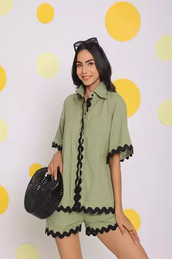 Green zig zag lace buttoned relaxed collared shirt and shorts linen co-ord set
