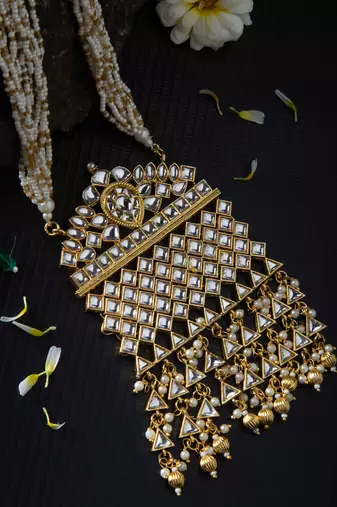 Kundan Long Necklace Set