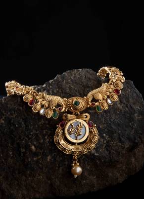 Antique Gold Plated Floral Necklace Set 2