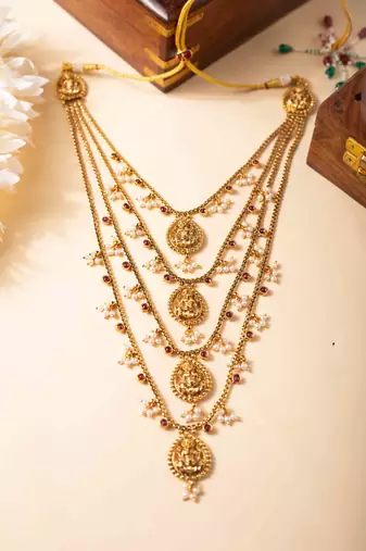 Lakshmi temple layered set
