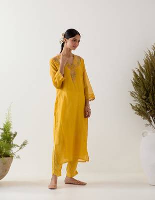 Mustard songbird kurta set 3