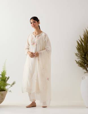 White parrot and peonies kurta set 5