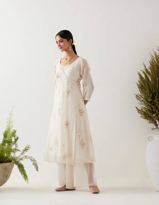 White angrakha block printed kurta set 1