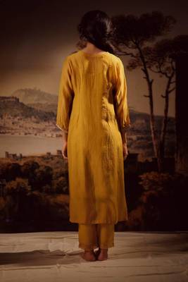 Mustard juhi yoke kurta set 4