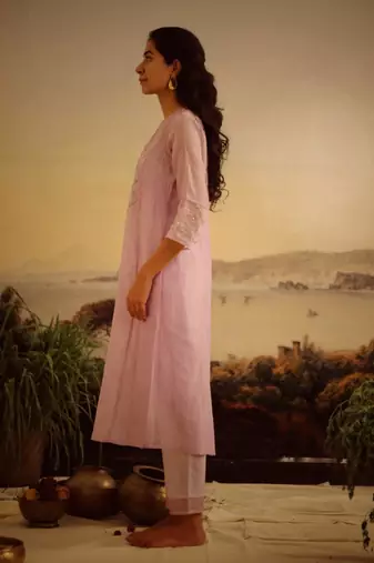 Lavender crossbuti kurta and pant set