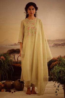 Sage green rose garden kurta set 5