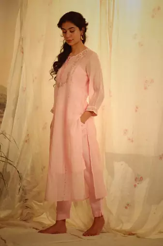 Blush pink camellia kurta set