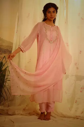 Blush pink camellia kurta set