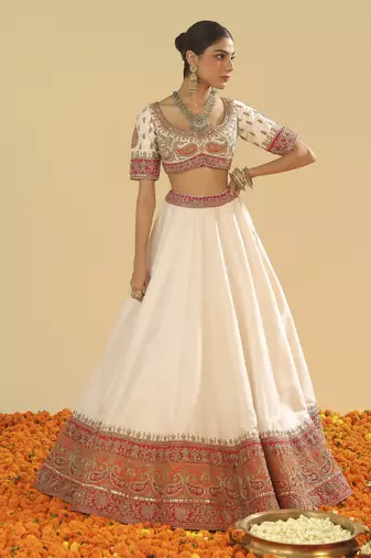 Ruhaaniyat Sidra Daisy Ivory Lehenga Set
