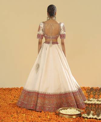 Ruhaaniyat Sidra Daisy Ivory Lehenga Set 3