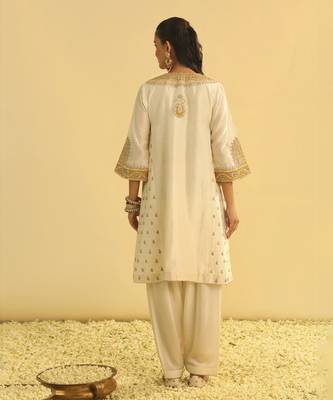 Arisana - daisy ivory short kalidaar chauga with salwar 4