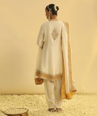 Amani - daisy ivory a-line kurta with salwar & dupatta 2