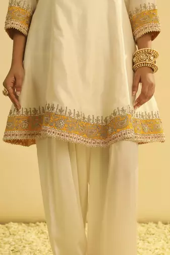 Amani - daisy ivory a-line kurta with salwar & dupatta