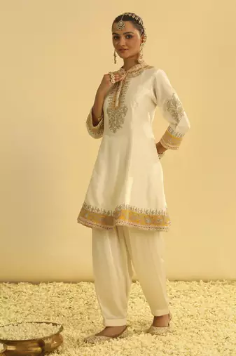 Amani - daisy ivory a-line kurta with salwar & dupatta
