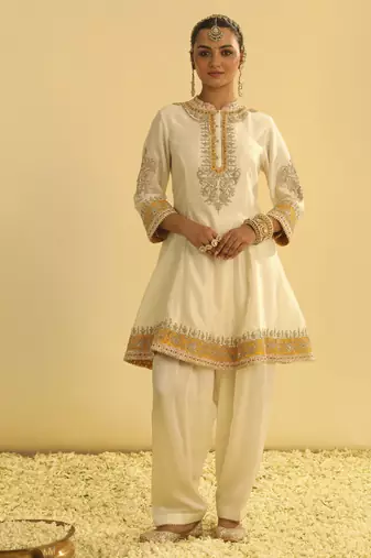 Amani - daisy ivory a-line kurta with salwar & dupatta