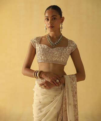 Maliha - daisy ivory saree set 3