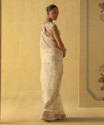 Maliha - daisy ivory saree set 4
