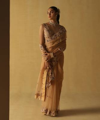 Hannah - gold saree set 2