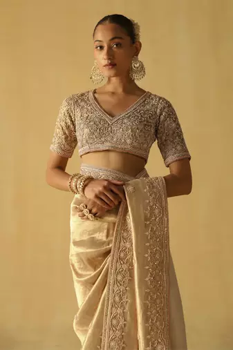 Saraa - gold saree set