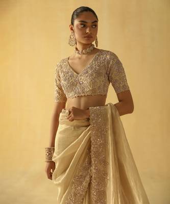 Maheen - gold saree set 3