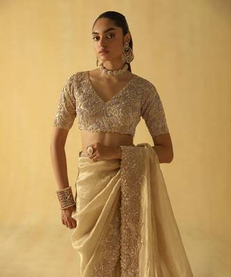 Maheen - gold saree set 4