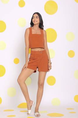 Brown summer relaxed casual crop top and shorts linen co-ord set 3