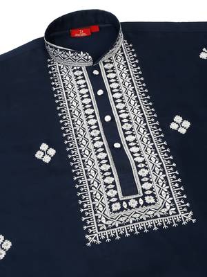 Men cotton silk ethnic motifs embroidered navy blue kurta and trouser with stole 5