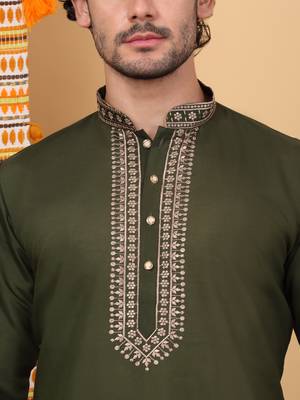 Men linen ethnic motifs embroidered olive kurta with beige salwar 2