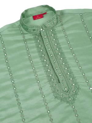 Men cotton silk mirror work yoke design green kurta with salwar 4