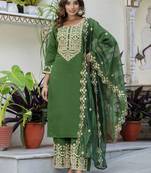 Women's silk blend embroidered kurta palazzo set with organza dupatta