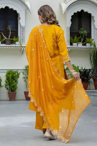 Women's silk blend embroidered kurta palazzo set with organza dupatta