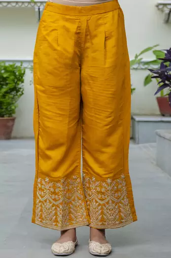 Women's silk blend embroidered kurta palazzo set with organza dupatta