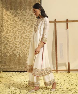 Kaarigari shiza daisy ivory long a-line kurta with palazzo and dupatta set 2