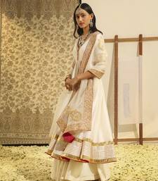Kaarigari shaiz daisy ivory ankle length anarkali with skirt and dupatta set