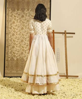 Kaarigari shadaab daisy ivory short kurta with sharara and odhni set 2