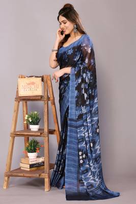 Blue floral print chiffon saree with unstiched blouse piece 3