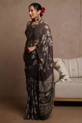 Coffee floral print chiffon saree with unstiched blouse piece