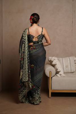 Turquoise blue floral print zari work chiffon saree with unstiched blouse piece 4